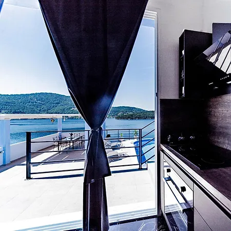 Villa House *
